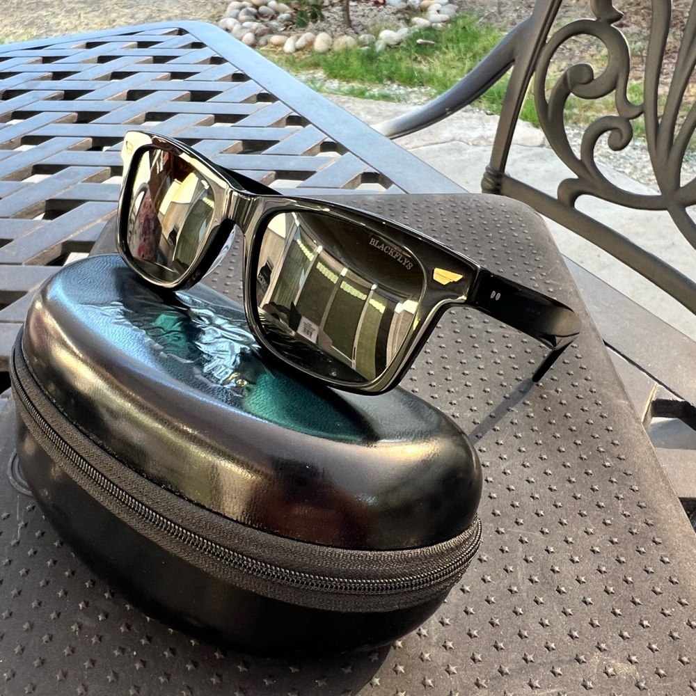 Black Flys Unisex Sunglasses - Fly Daytona